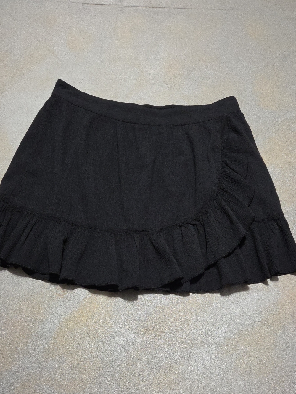 aerie Black Ruffle Hem Mini Skirt
